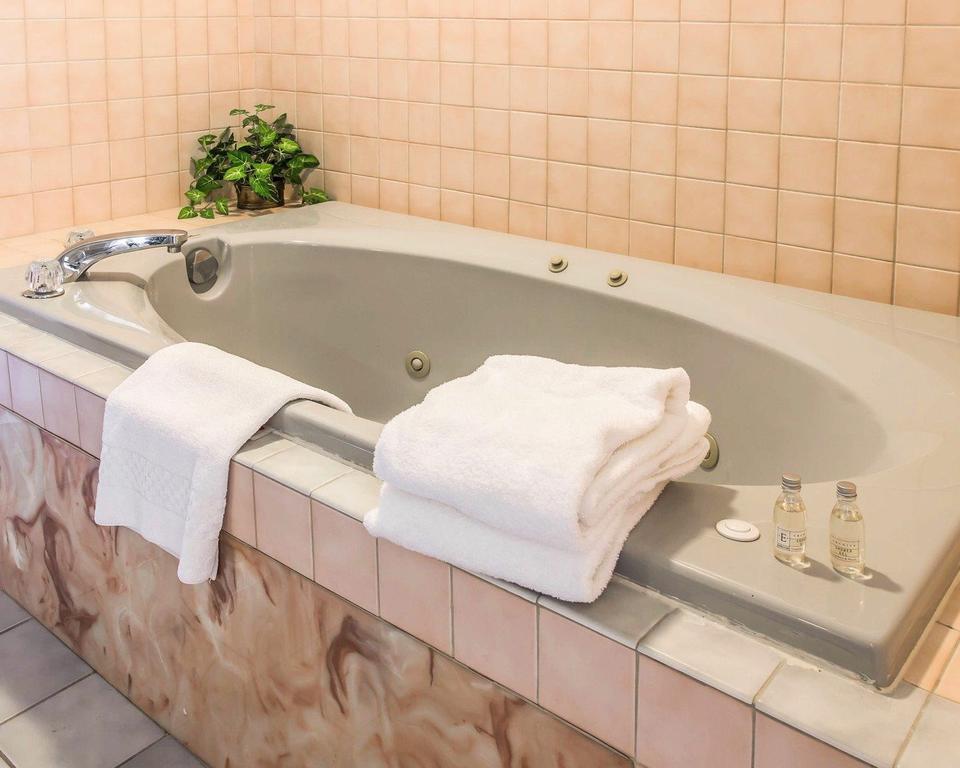 Econo Lodge Central 미들랜드 외부 사진